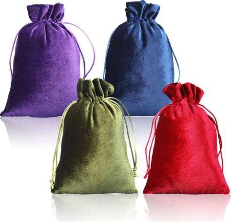 velvet drawstring storage bag.